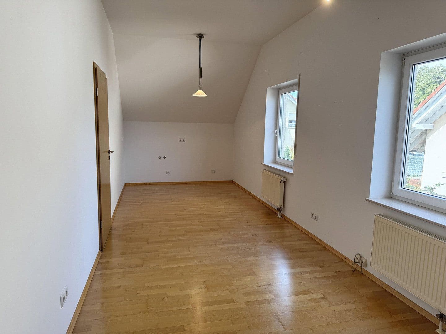 Prodej domu 164 m², pozemek 477 m², Kippenheim, Bádensko-Württembersko Prodej domu 164 m², pozemek 477 m², Kippenheim, Bádensko-Württembersko