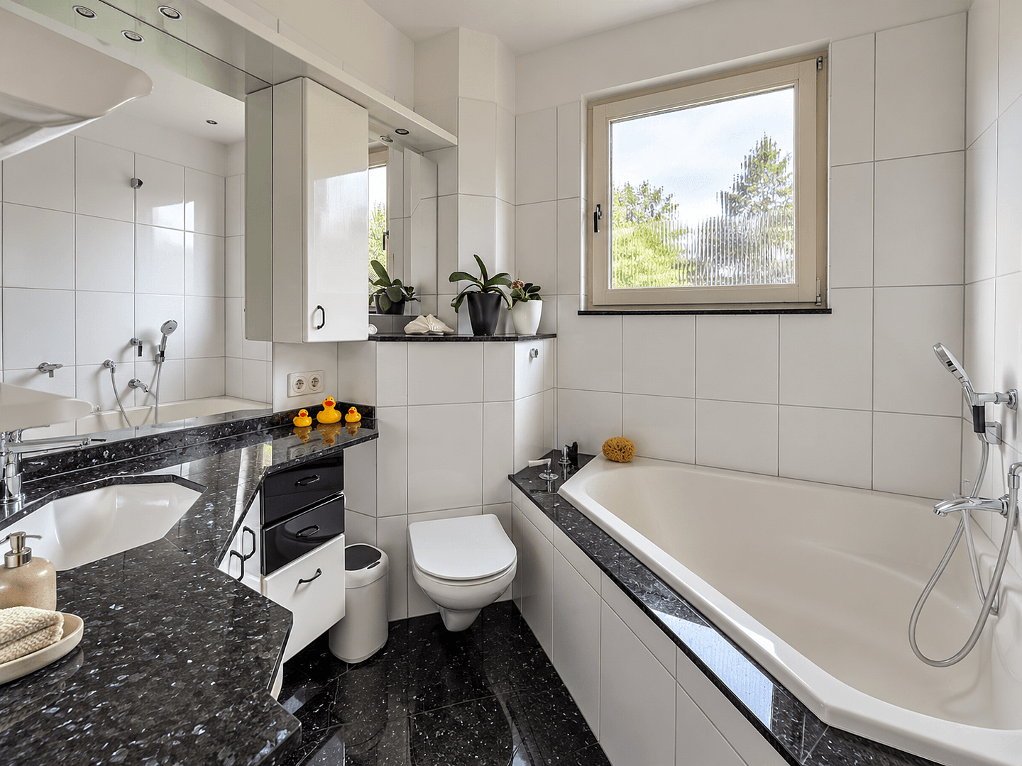 Pronájem bytu 6+1 162 m², Berlin, Berlín Pronájem bytu 6+1 162 m², Berlin, Berlín