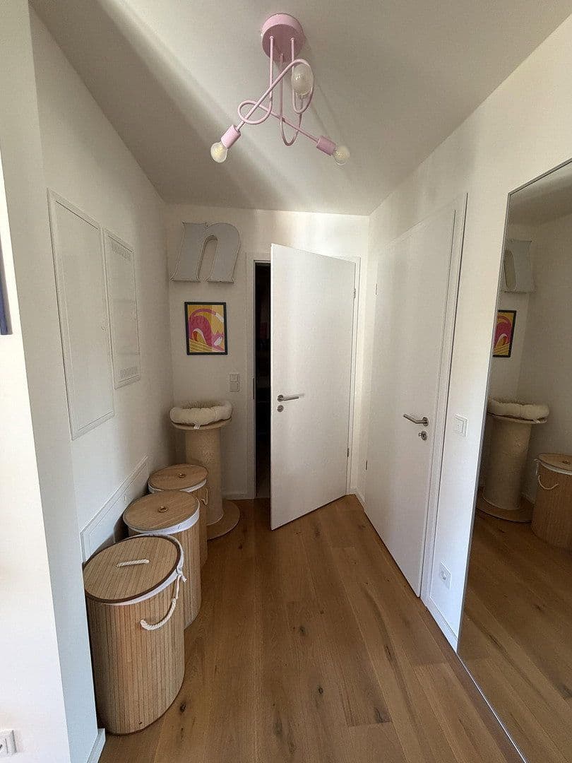 Pronájem bytu 2+1 52 m², An der Katharinenkirche 10, Osnabrück, Dolní Sasko Pronájem bytu 2+1 52 m², An der Katharinenkirche 10, Osnabrück, Dolní Sasko
