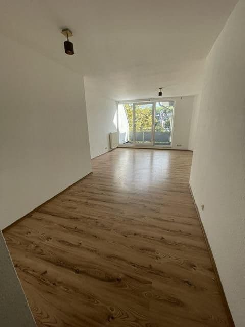 Pronájem bytu 2+1 54 m², Bad Breisig, Porýní-Falc Pronájem bytu 2+1 54 m², Bad Breisig, Porýní-Falc