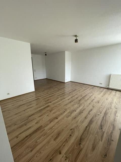 Pronájem bytu 2+1 54 m², Bad Breisig, Porýní-Falc Pronájem bytu 2+1 54 m², Bad Breisig, Porýní-Falc