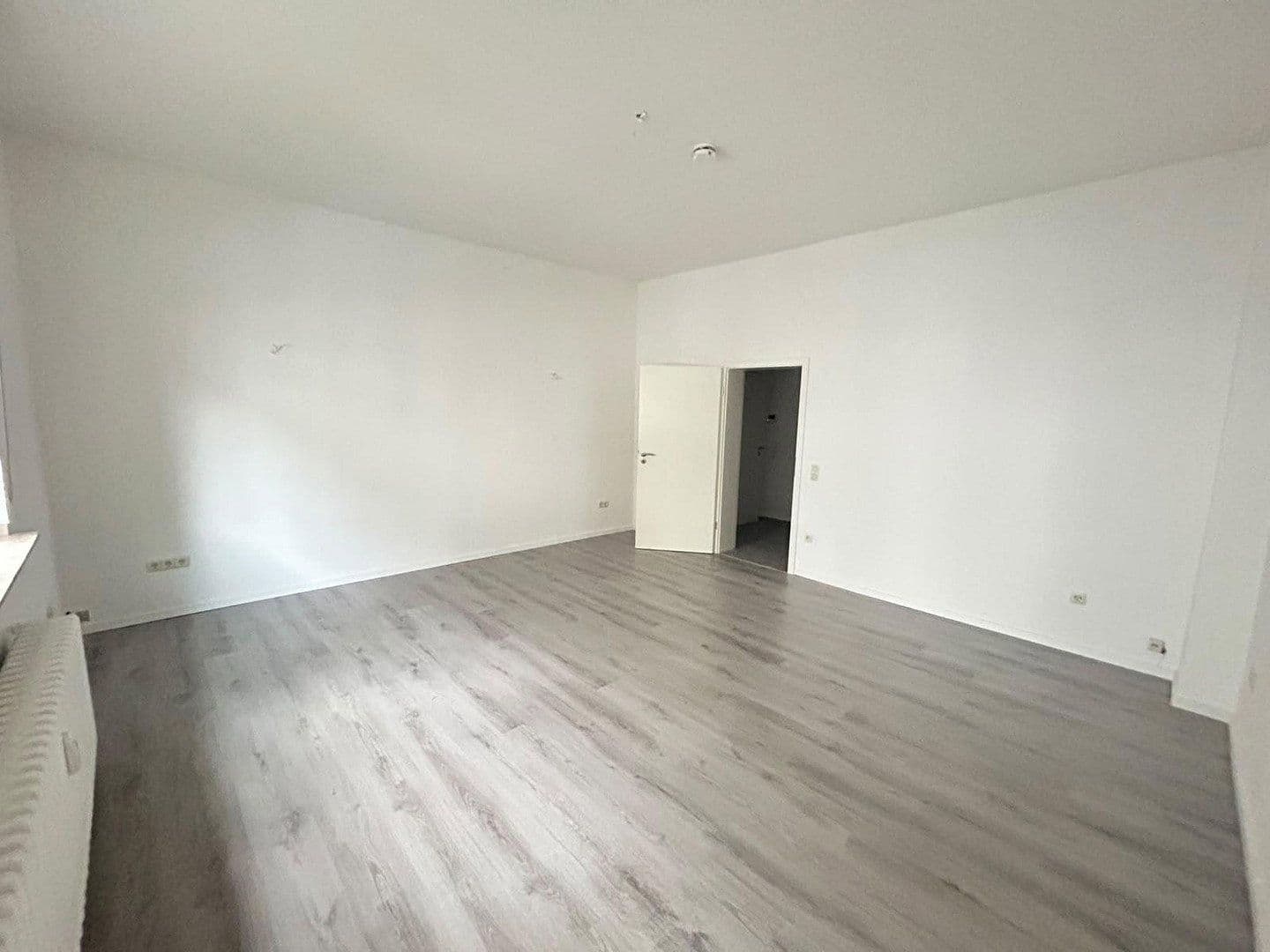 Pronájem bytu 1+kk 43 m², Schlangenwallstraße 7, Gelsenkirchen, Severní Porýní-Vestfálsko Pronájem bytu 1+kk 43 m², Schlangenwallstraße 7, Gelsenkirchen, Severní Porýní-Vestfálsko