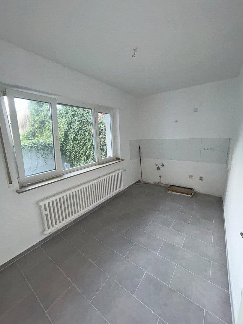 Pronájem bytu 1+kk 43 m², Schlangenwallstraße 7, Gelsenkirchen, Severní Porýní-Vestfálsko Pronájem bytu 1+kk 43 m², Schlangenwallstraße 7, Gelsenkirchen, Severní Porýní-Vestfálsko