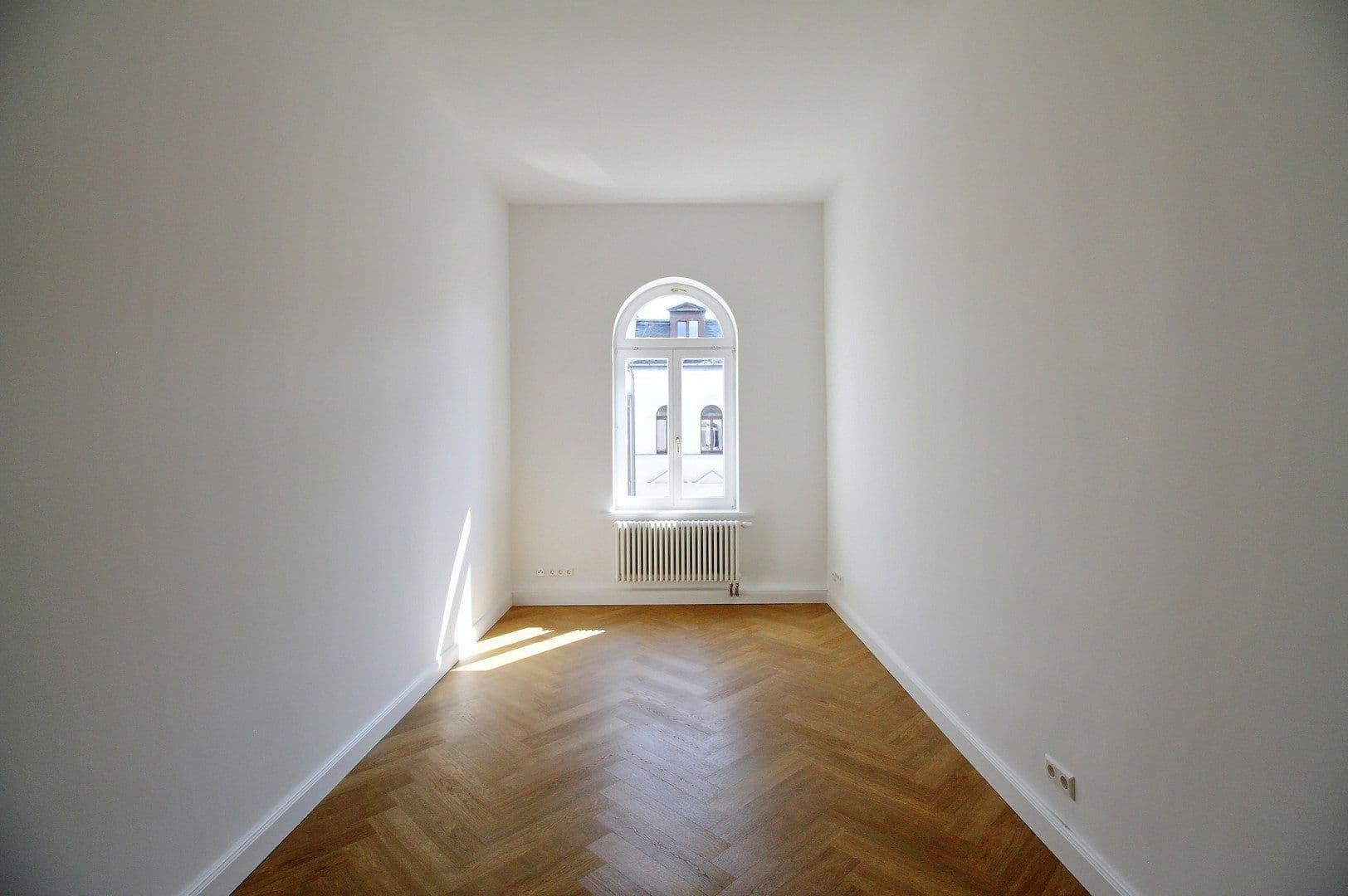 Pronájem bytu 3+1 98 m², Leipzig, Sasko Pronájem bytu 3+1 98 m², Leipzig, Sasko