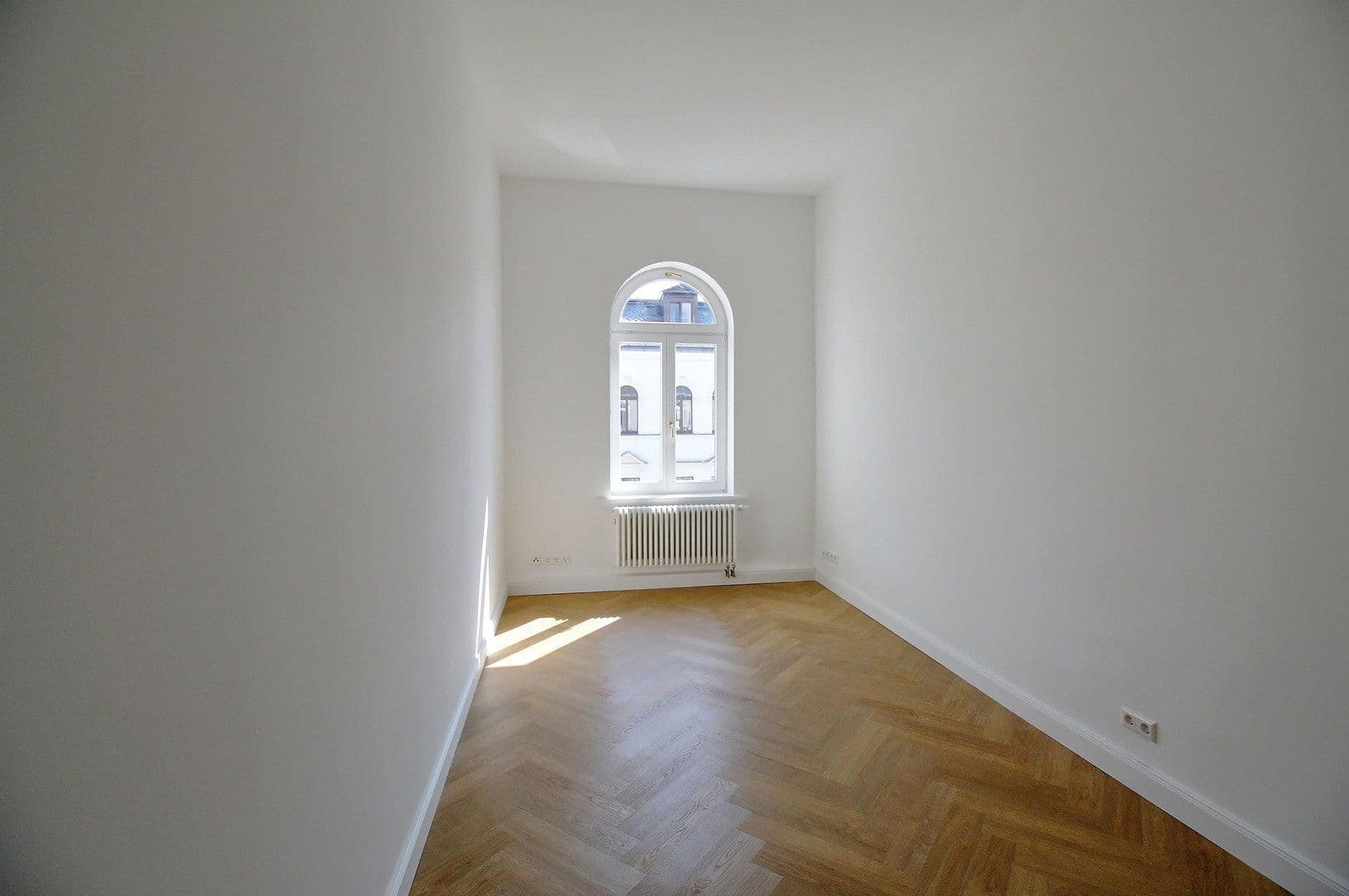 Pronájem bytu 3+1 98 m², Leipzig, Sasko Pronájem bytu 3+1 98 m², Leipzig, Sasko