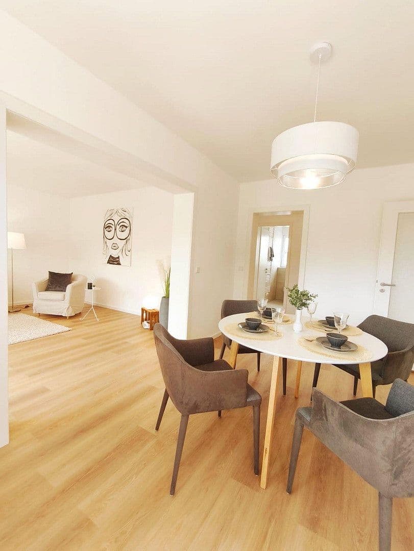 Prodej bytu 3+1 89 m², Kolberger Weg 4, Hagen am Teutoburger Wald, Dolní Sasko Prodej bytu 3+1 89 m², Kolberger Weg 4, Hagen am Teutoburger Wald, Dolní Sasko