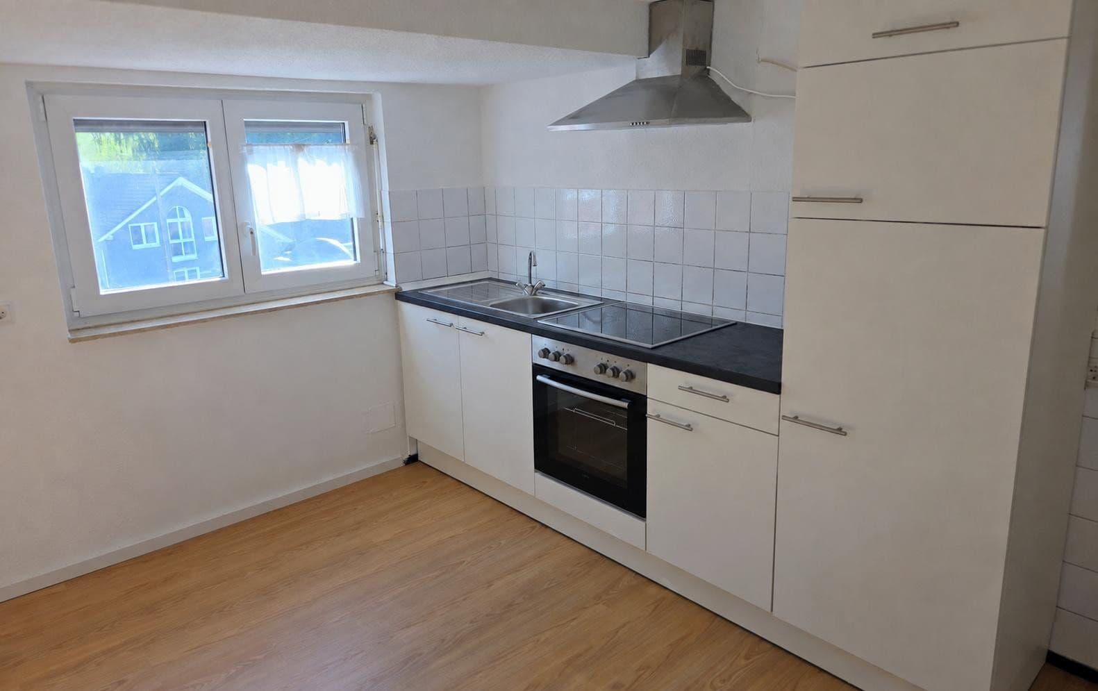 Pronájem bytu 4+1 94 m², Hindenburgstraße 72, Straubenhardt, Bádensko-Württembersko Pronájem bytu 4+1 94 m², Hindenburgstraße 72, Straubenhardt, Bádensko-Württembersko