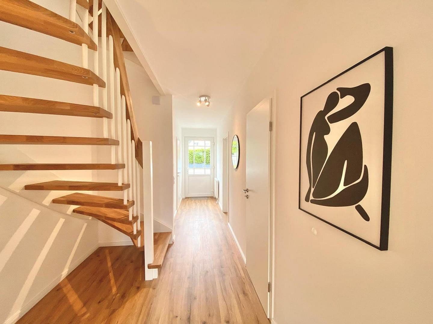 Prodej domu 110 m², pozemek 450 m², Kassel, Hessen Prodej domu 110 m², pozemek 450 m², Kassel, Hessen