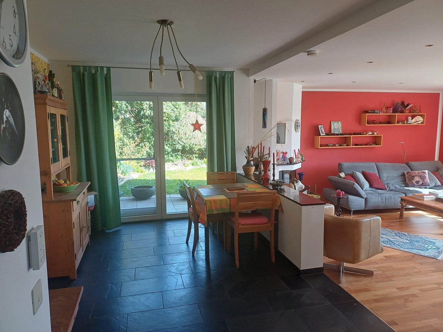 Prodej domu 170 m², pozemek 959 m², Trierweiler, Porýní-Falc Prodej domu 170 m², pozemek 959 m², Trierweiler, Porýní-Falc