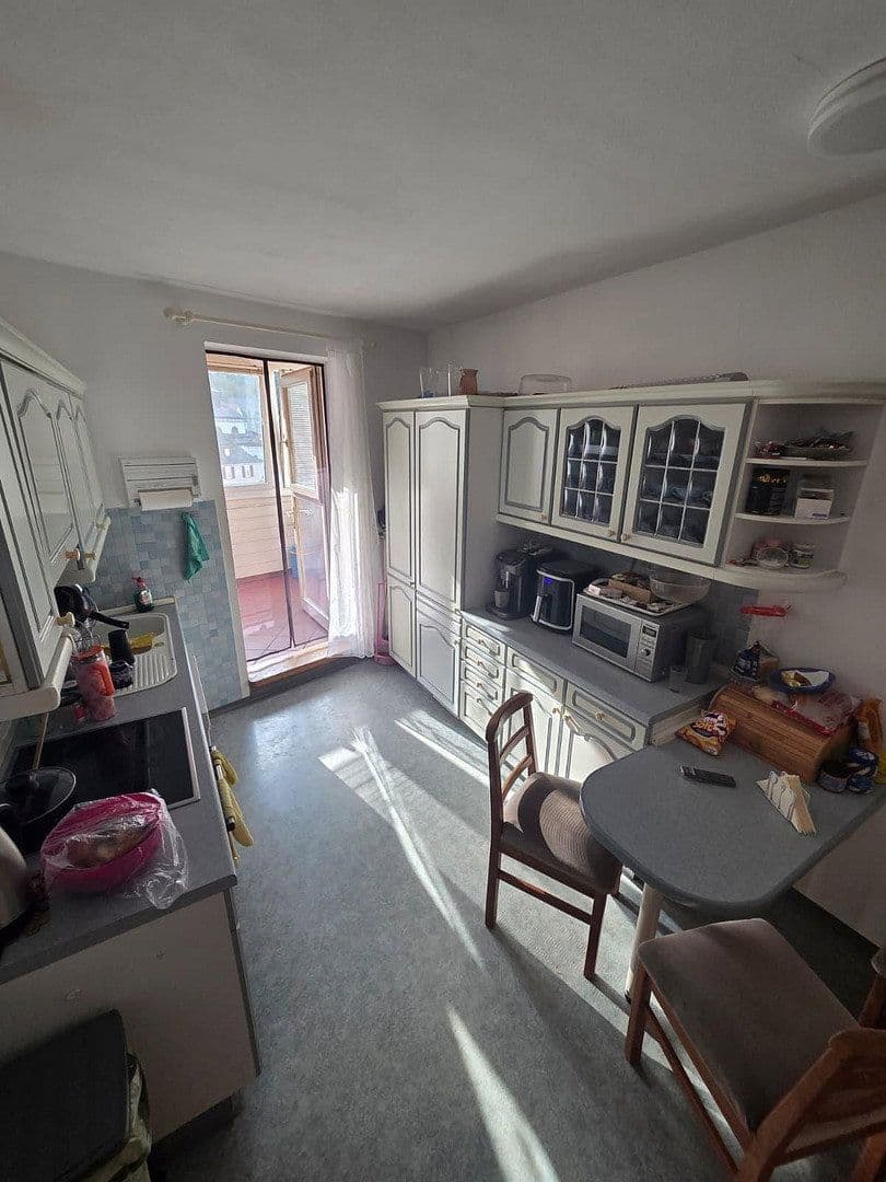 Pronájem bytu 3+kk 100 m², Oberndorfer Straße 23, Schramberg, Bádensko-Württembersko Pronájem bytu 3+kk 100 m², Oberndorfer Straße 23, Schramberg, Bádensko-Württembersko