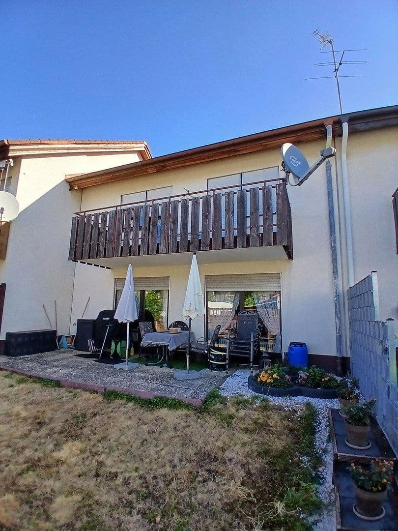 Prodej domu 128 m², pozemek 161 m², Kandern, Bádensko-Württembersko Prodej domu 128 m², pozemek 161 m², Kandern, Bádensko-Württembersko