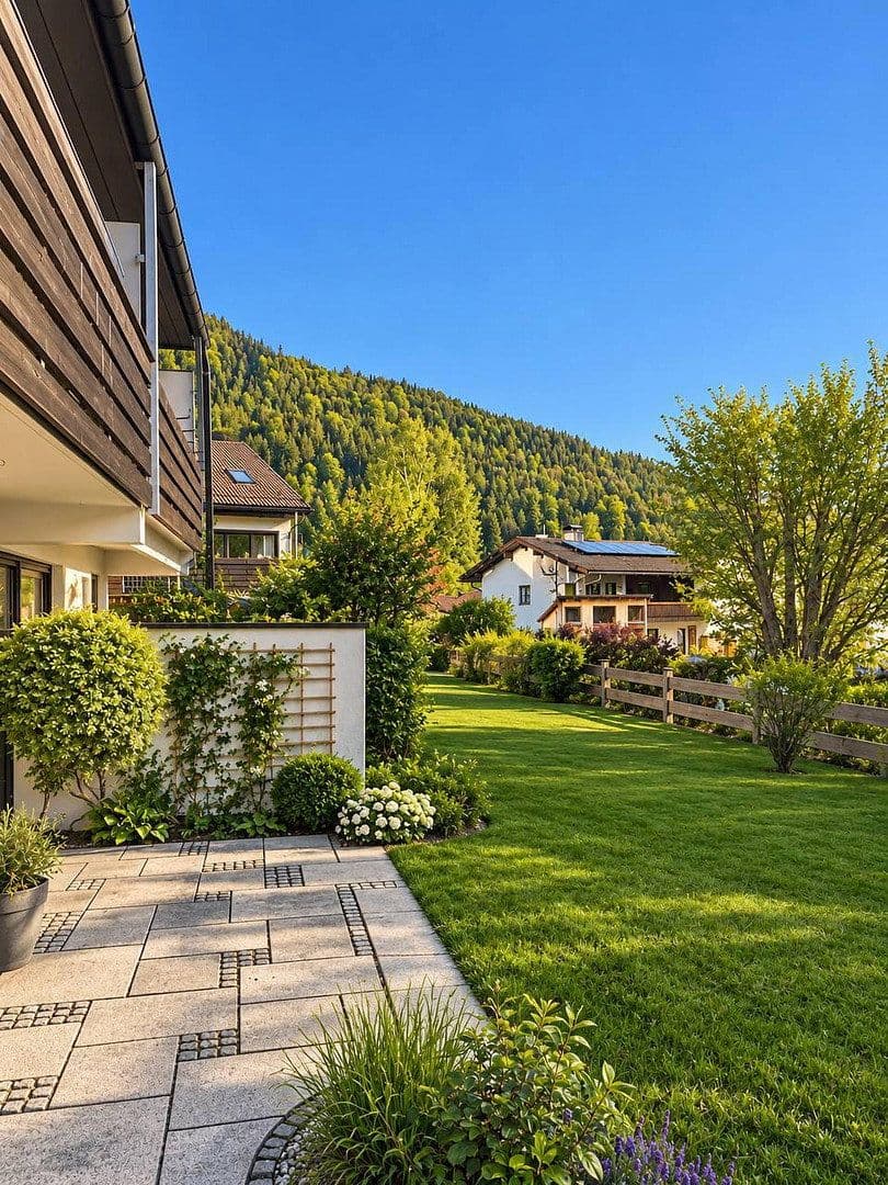 Pronájem bytu 1+1 43 m², Bayrischzeller Str. 4a, Schliersee, Bavorsko Pronájem bytu 1+1 43 m², Bayrischzeller Str. 4a, Schliersee, Bavorsko