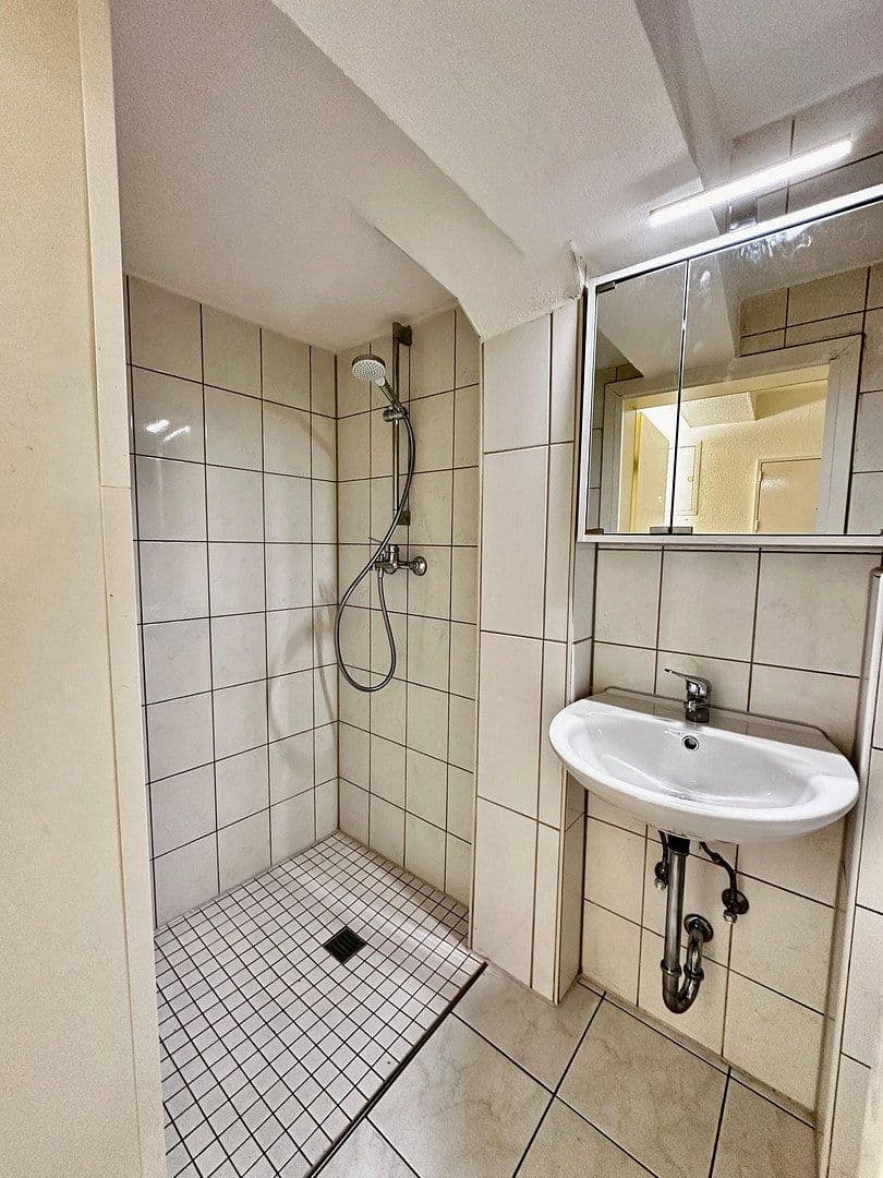 Pronájem bytu 2+1 36 m², Ditzingerstraße 5, Leonberg, Bádensko-Württembersko Pronájem bytu 2+1 36 m², Ditzingerstraße 5, Leonberg, Bádensko-Württembersko