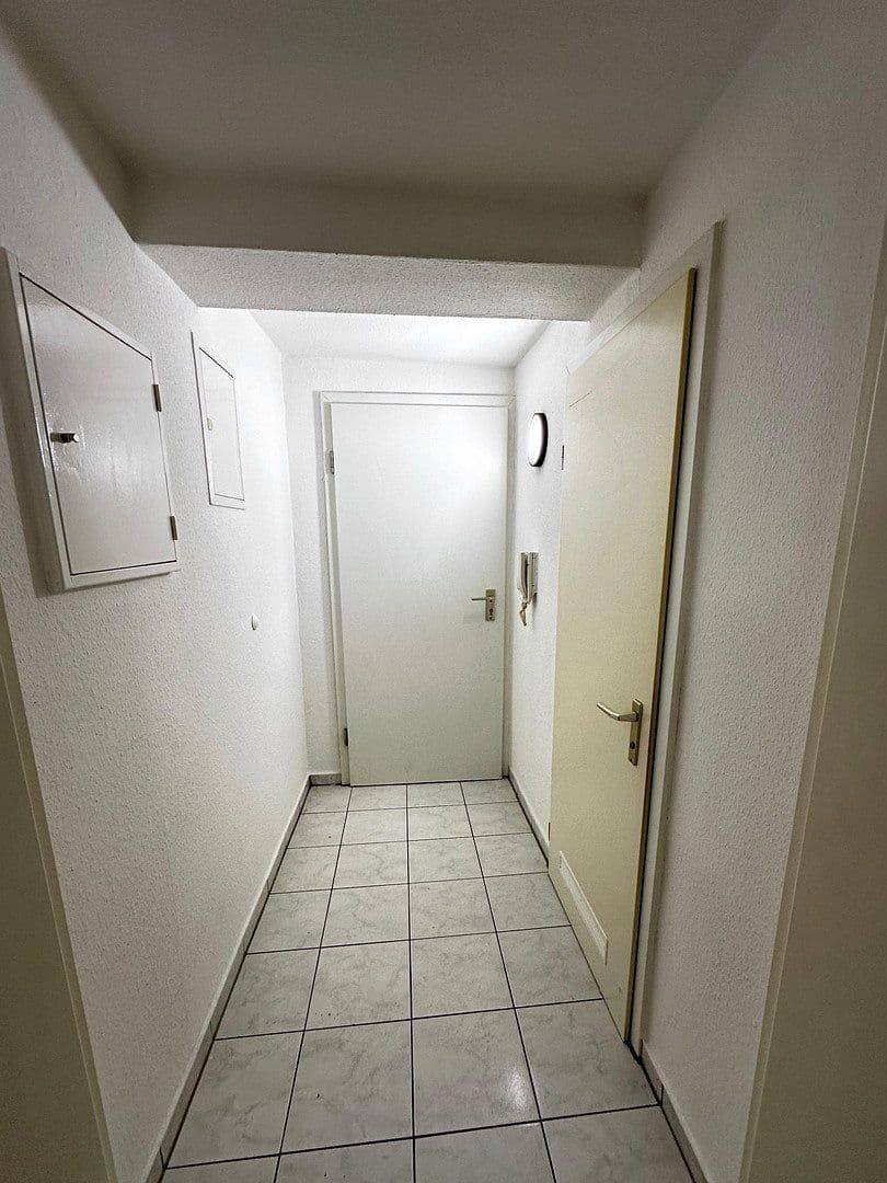 Pronájem bytu 2+1 36 m², Ditzingerstraße 5, Leonberg, Bádensko-Württembersko Pronájem bytu 2+1 36 m², Ditzingerstraße 5, Leonberg, Bádensko-Württembersko