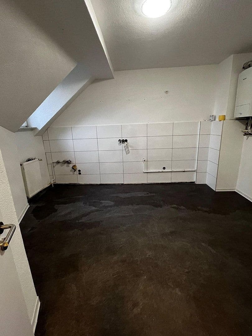 Prodej bytu 3+1 77 m², Isenachstraße 12, Frankenthal, Porýní-Falc Prodej bytu 3+1 77 m², Isenachstraße 12, Frankenthal, Porýní-Falc