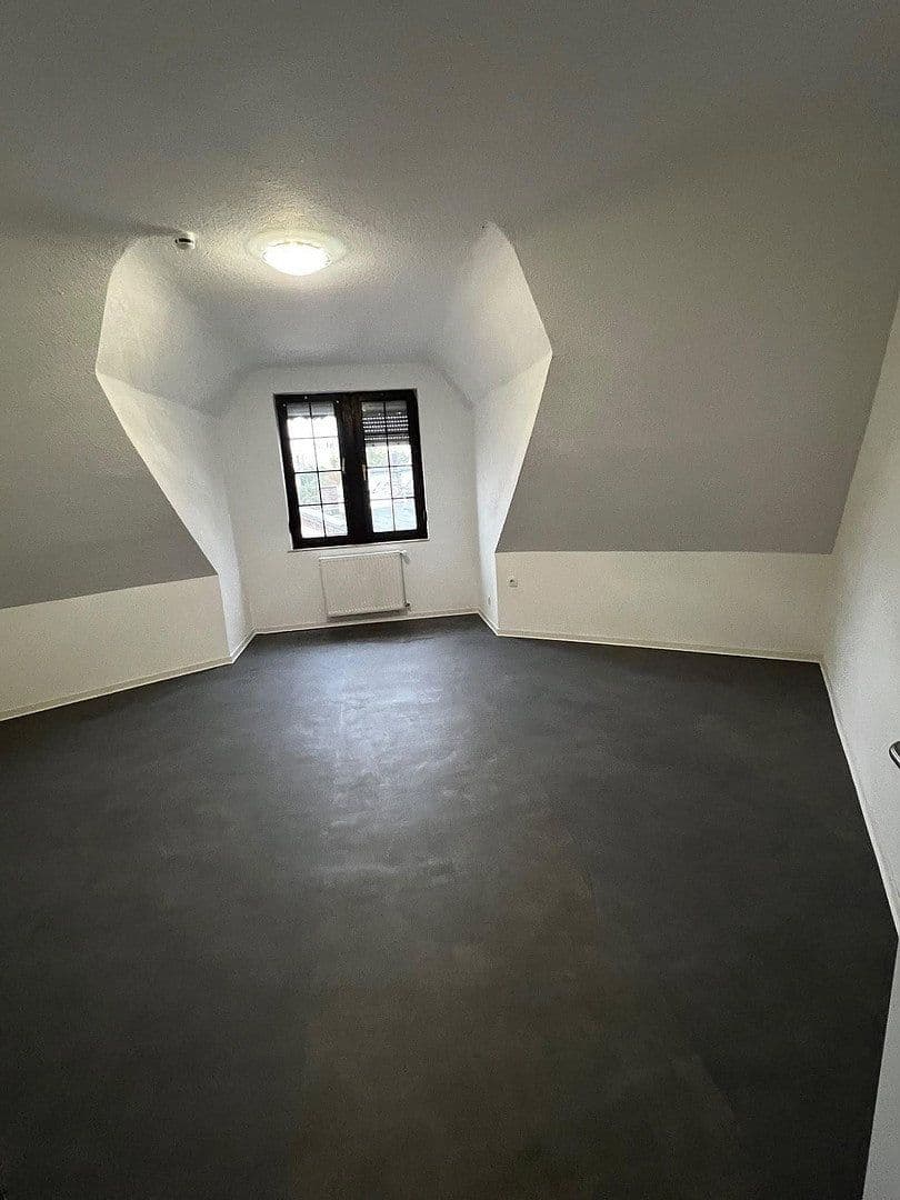 Prodej bytu 3+1 77 m², Isenachstraße 12, Frankenthal, Porýní-Falc Prodej bytu 3+1 77 m², Isenachstraße 12, Frankenthal, Porýní-Falc