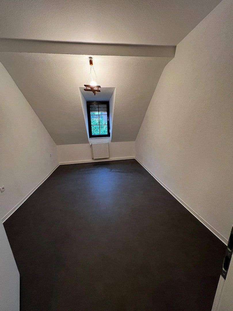 Prodej bytu 3+1 77 m², Isenachstraße 12, Frankenthal, Porýní-Falc Prodej bytu 3+1 77 m², Isenachstraße 12, Frankenthal, Porýní-Falc