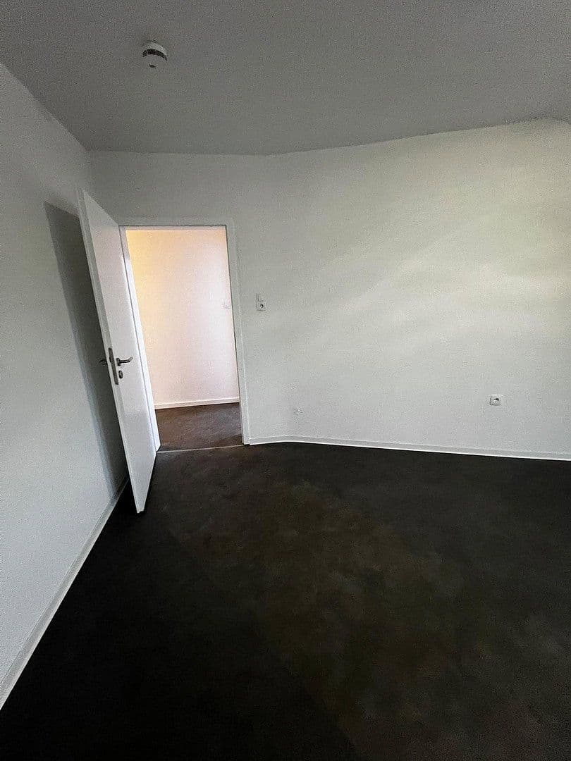 Prodej bytu 3+1 77 m², Isenachstraße 12, Frankenthal, Porýní-Falc Prodej bytu 3+1 77 m², Isenachstraße 12, Frankenthal, Porýní-Falc