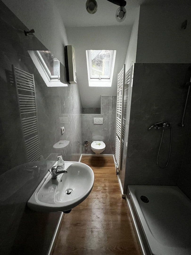 Prodej bytu 3+1 77 m², Isenachstraße 12, Frankenthal, Porýní-Falc Prodej bytu 3+1 77 m², Isenachstraße 12, Frankenthal, Porýní-Falc