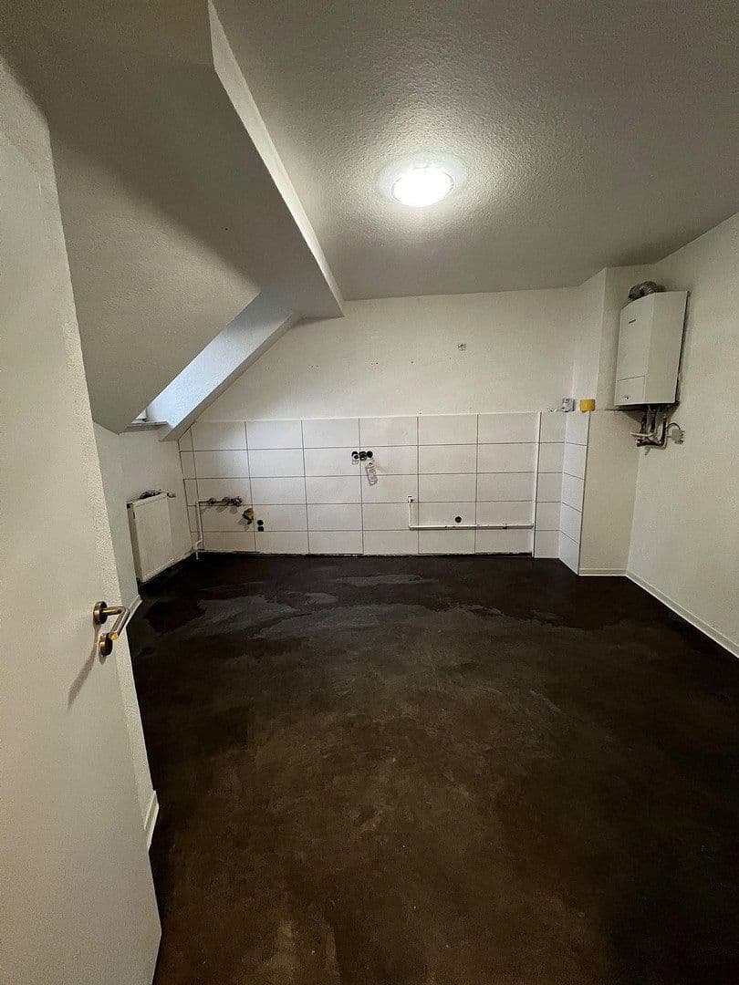 Prodej bytu 3+1 77 m², Isenachstraße 12, Frankenthal, Porýní-Falc Prodej bytu 3+1 77 m², Isenachstraße 12, Frankenthal, Porýní-Falc