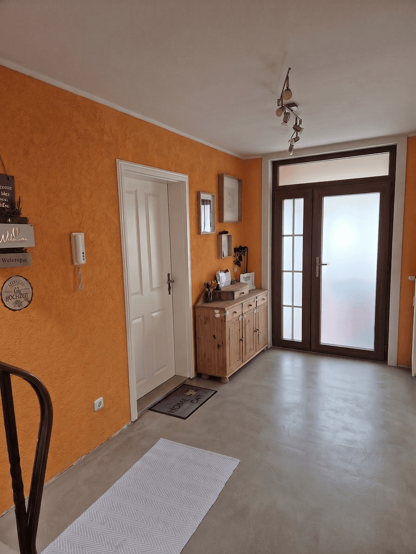 Prodej domu 136 m², pozemek 908 m², Fronhausen, Hessen Prodej domu 136 m², pozemek 908 m², Fronhausen, Hessen
