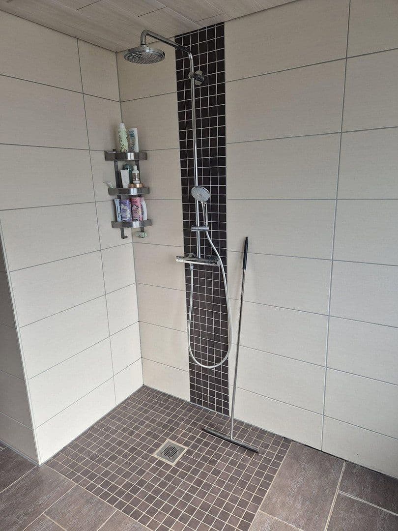 Prodej domu 136 m², pozemek 908 m², Fronhausen, Hessen Prodej domu 136 m², pozemek 908 m², Fronhausen, Hessen
