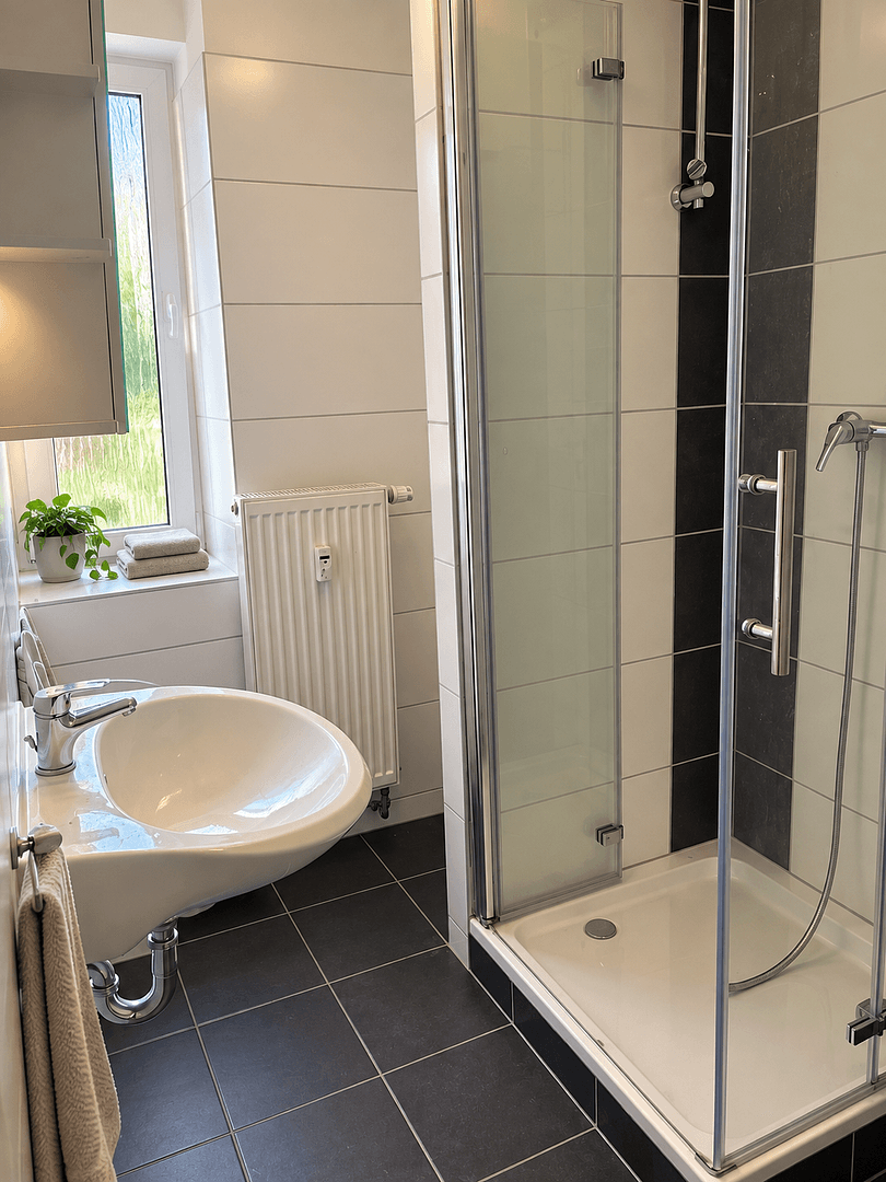 Pronájem bytu 5+1 114 m², Geußnitzer Str. 7, Žíč, Sasko-Anhaltsko Pronájem bytu 5+1 114 m², Geußnitzer Str. 7, Žíč, Sasko-Anhaltsko