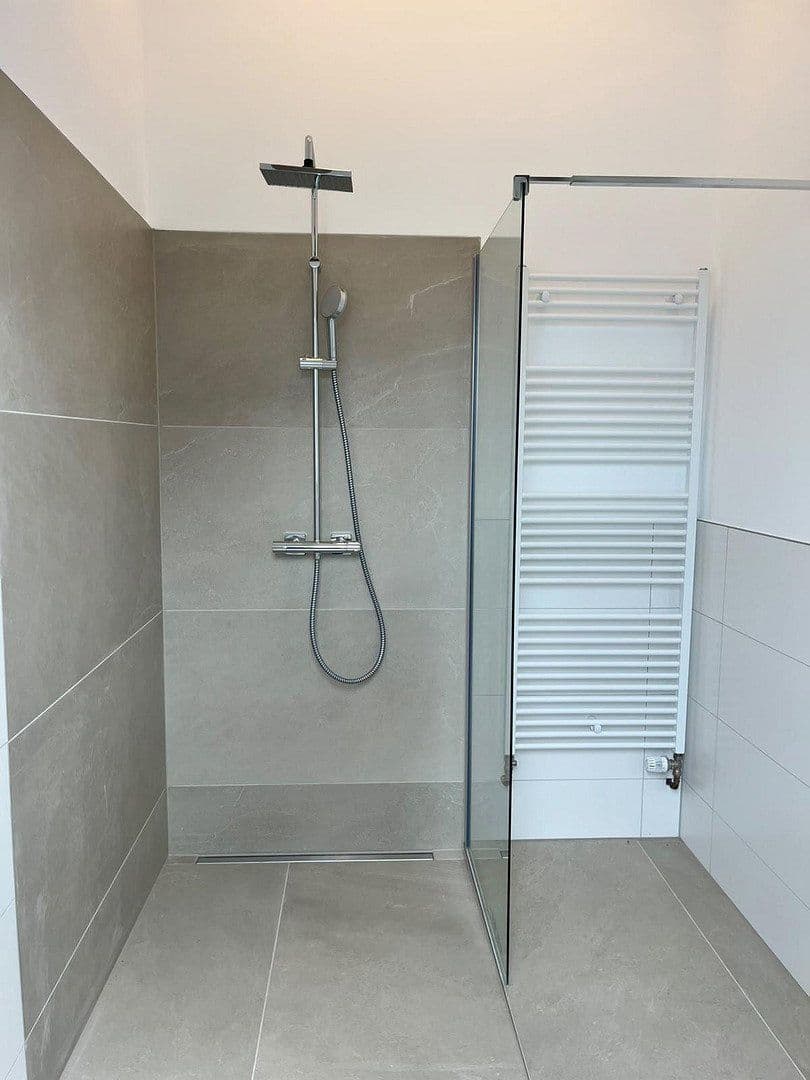 Pronájem bytu 4+kk 125 m², Gilching, Bavorsko Pronájem bytu 4+kk 125 m², Gilching, Bavorsko