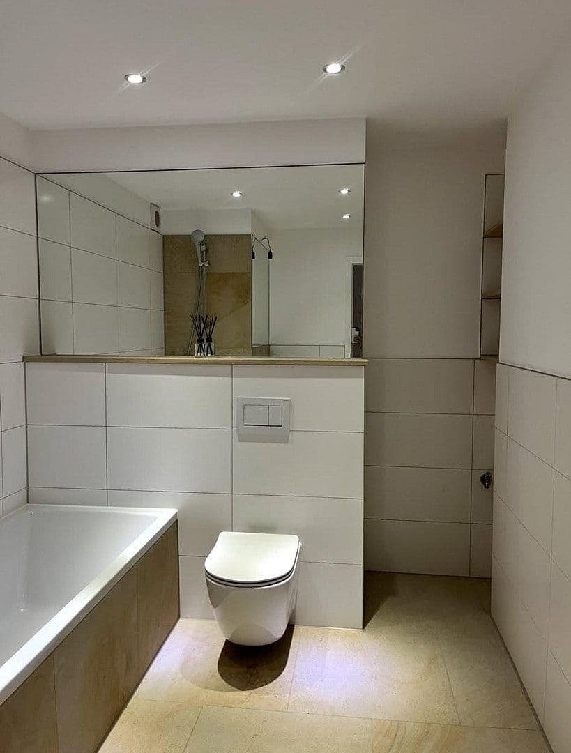 Pronájem bytu 4+kk 125 m², Gilching, Bavorsko Pronájem bytu 4+kk 125 m², Gilching, Bavorsko