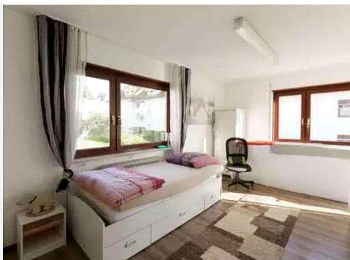 Prodej bytu 4+kk 125 m², Leonberg, Bádensko-Württembersko Prodej bytu 4+kk 125 m², Leonberg, Bádensko-Württembersko