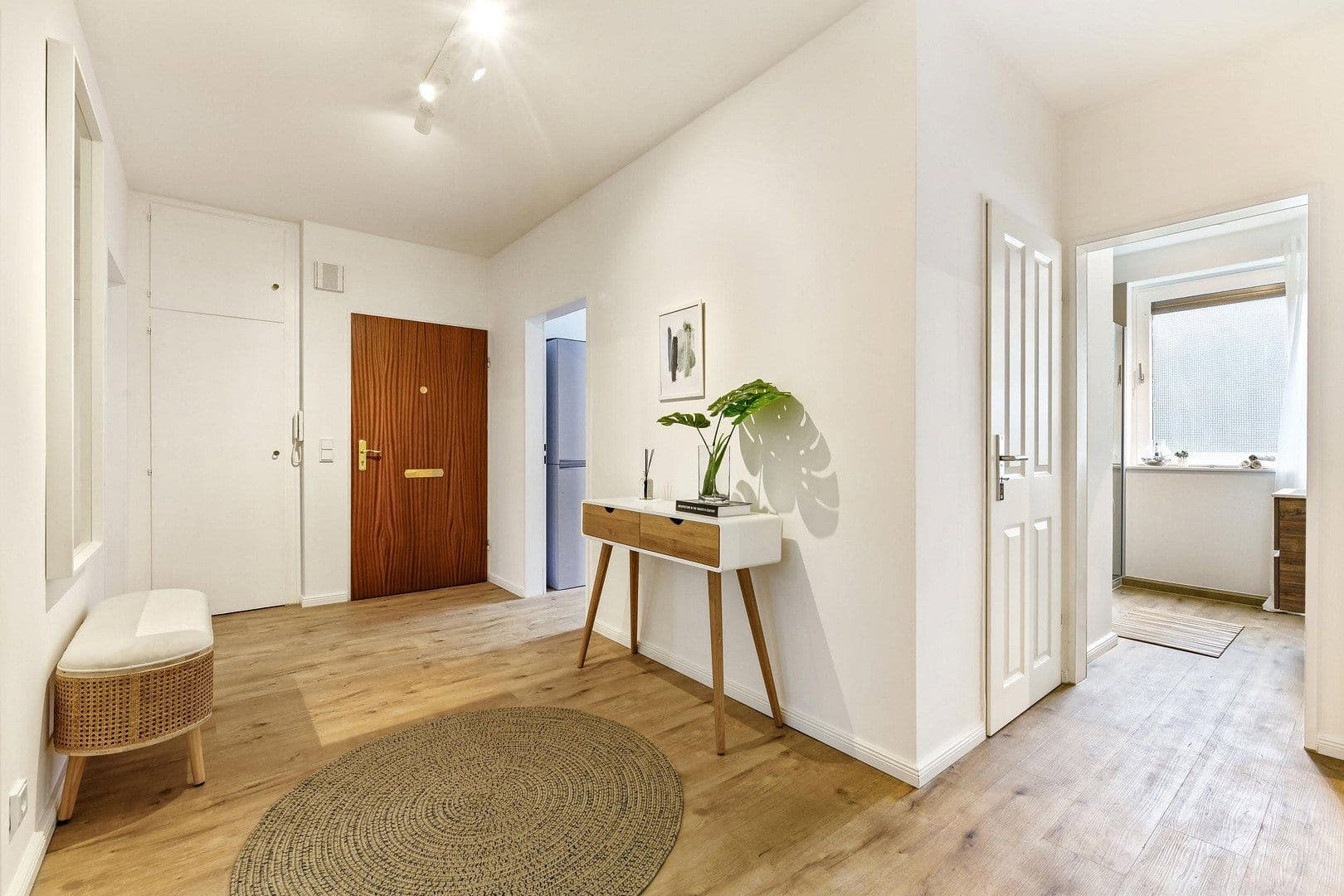 Prodej bytu 4+1 98 m², Hamburg, Hamburg Prodej bytu 4+1 98 m², Hamburg, Hamburg