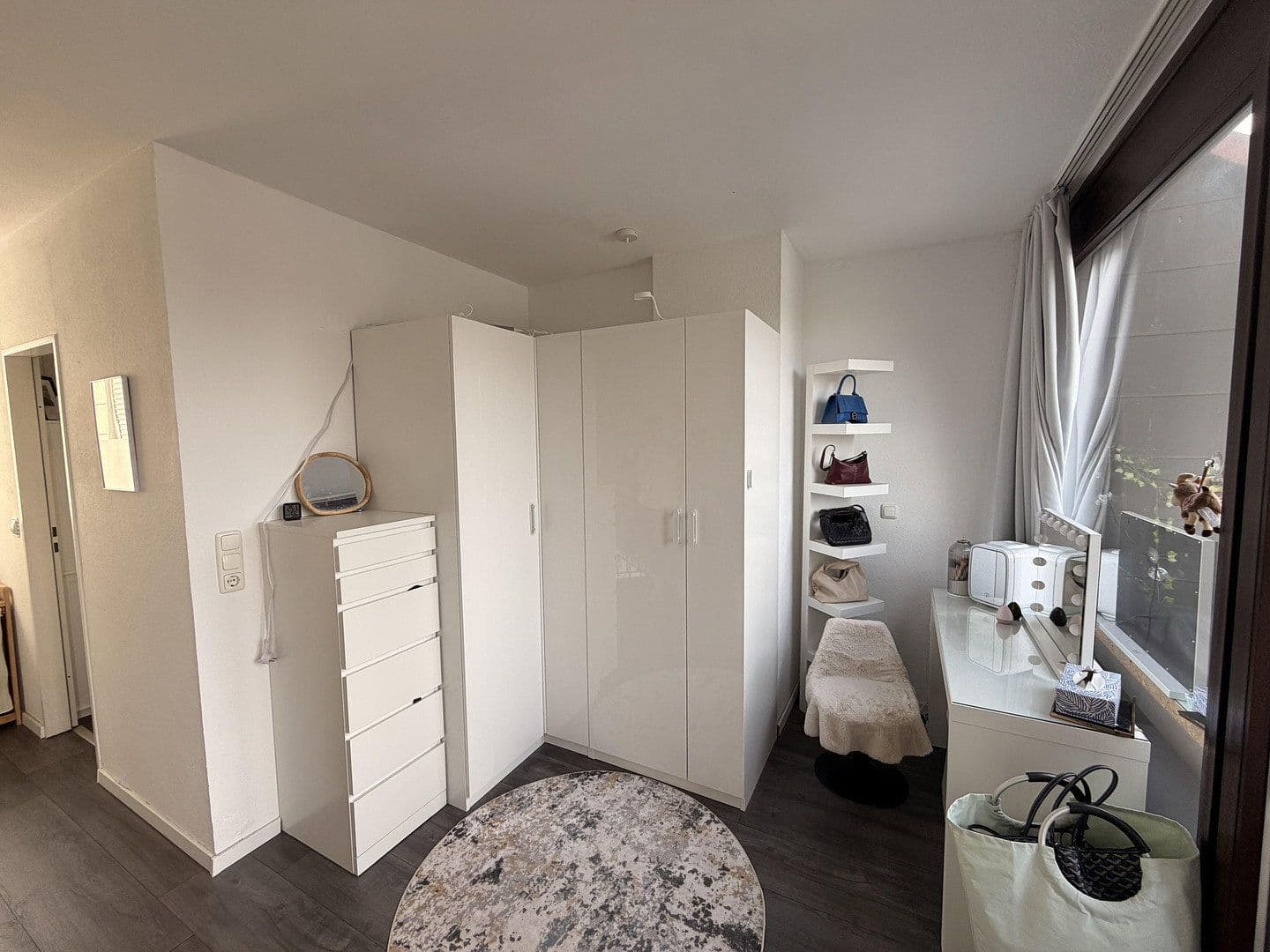 Prodej bytu 2+kk 84 m², Leverkusen, Severní Porýní-Vestfálsko Prodej bytu 2+kk 84 m², Leverkusen, Severní Porýní-Vestfálsko