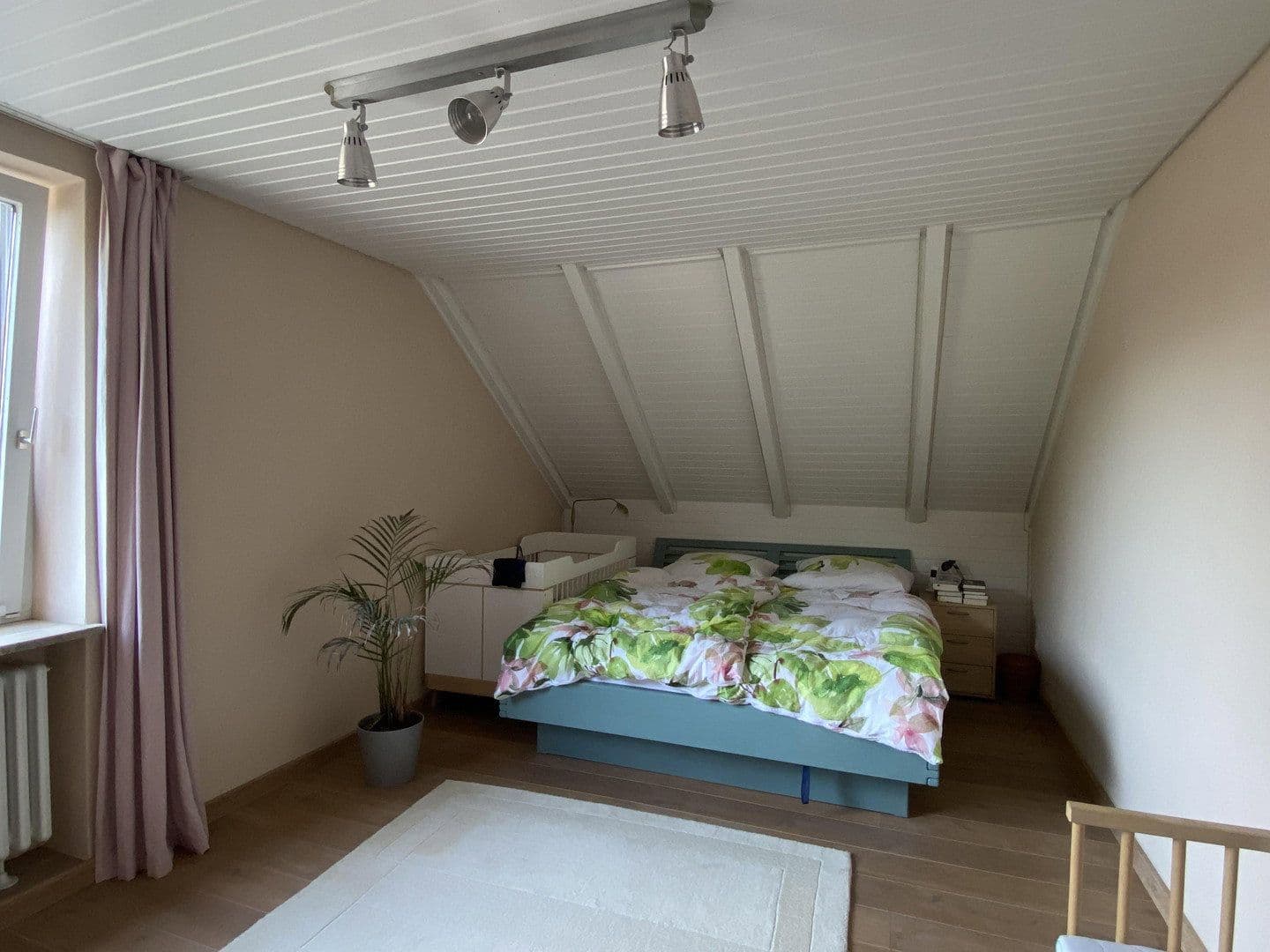 Prodej domu 136 m², pozemek 589 m², Kronshagen, Šlesvicko-Holštýnsko Prodej domu 136 m², pozemek 589 m², Kronshagen, Šlesvicko-Holštýnsko