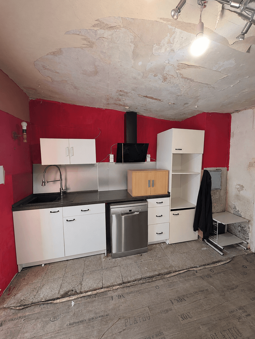 Prodej domu 113 m², pozemek 403 m², Kraichtal, Bádensko-Württembersko Prodej domu 113 m², pozemek 403 m², Kraichtal, Bádensko-Württembersko