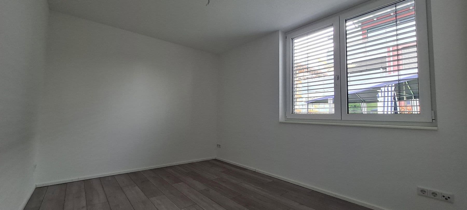 Pronájem bytu 3+kk 87 m², Am Bahndamm 3, Bad Säckingen, Bádensko-Württembersko Pronájem bytu 3+kk 87 m², Am Bahndamm 3, Bad Säckingen, Bádensko-Württembersko