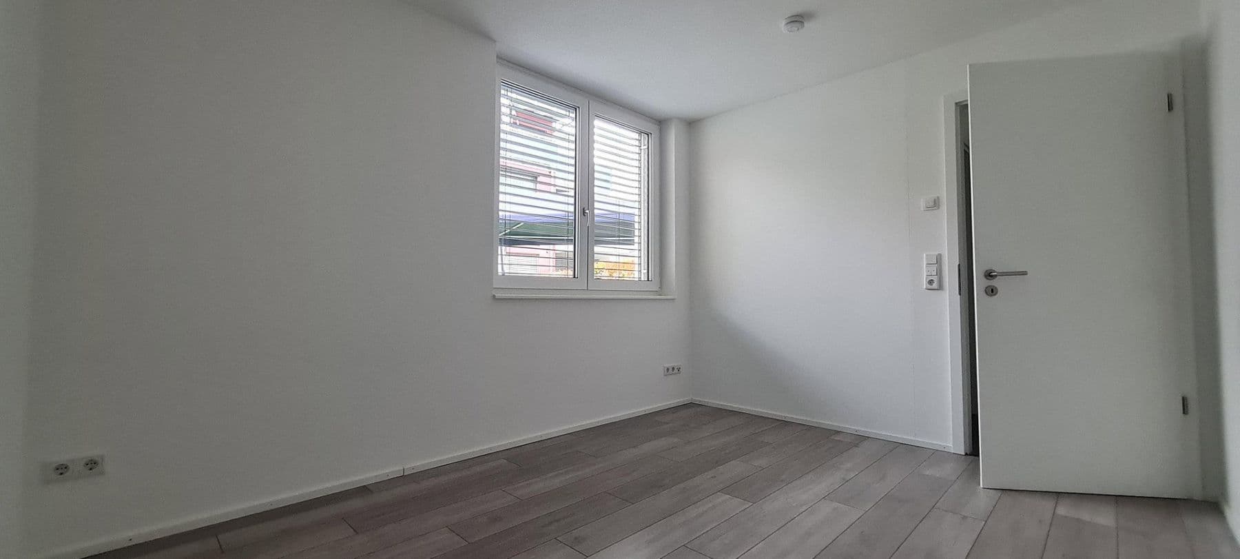 Pronájem bytu 3+kk 87 m², Am Bahndamm 3, Bad Säckingen, Bádensko-Württembersko Pronájem bytu 3+kk 87 m², Am Bahndamm 3, Bad Säckingen, Bádensko-Württembersko