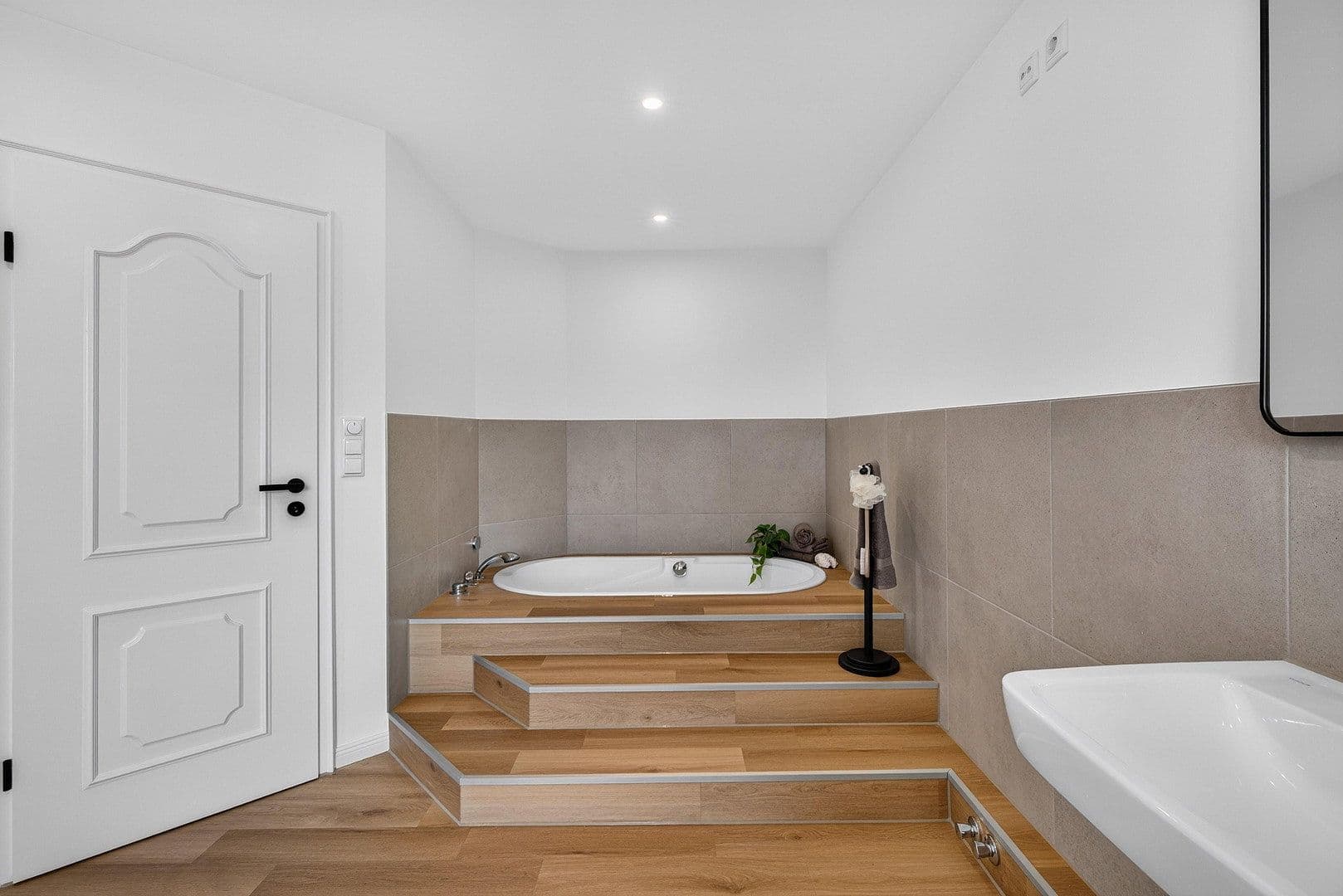 Prodej domu 217 m², pozemek 611 m², Cuxhaven, Dolní Sasko Prodej domu 217 m², pozemek 611 m², Cuxhaven, Dolní Sasko