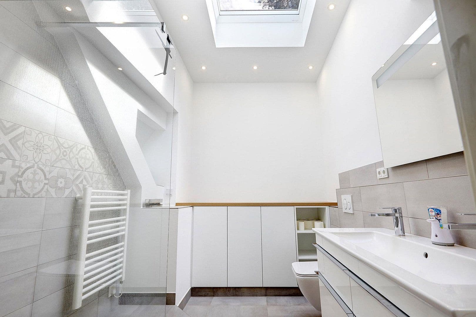 Prodej domu 298 m², pozemek 1.794 m², Hamburg, Hamburg Prodej domu 298 m², pozemek 1.794 m², Hamburg, Hamburg