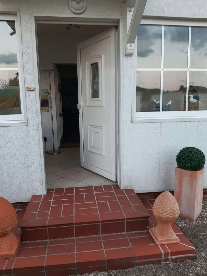 Prodej domu 170 m², pozemek 1.561 m², Fürstenberger Weg 3, Wesenberg, Mecklenburg-Vorpommern Prodej domu 170 m², pozemek 1.561 m², Fürstenberger Weg 3, Wesenberg, Mecklenburg-Vorpommern