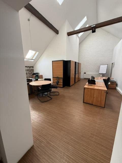 Pronájem kanceláře 130 m², Oberbenrader Straße 51, Krefeld, Severní Porýní-Vestfálsko Pronájem kanceláře 130 m², Oberbenrader Straße 51, Krefeld, Severní Porýní-Vestfálsko