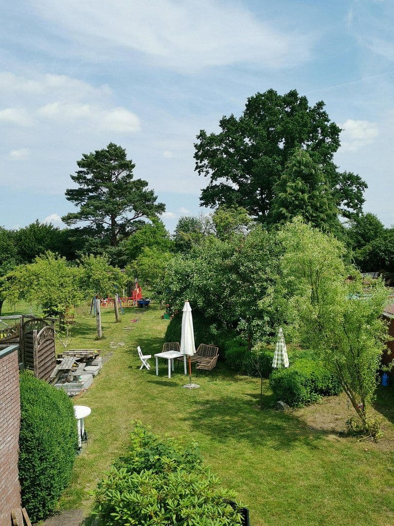 Prodej domu 200 m², pozemek 1.200 m², Hamfelde (Lauenburg), Šlesvicko-Holštýnsko Prodej domu 200 m², pozemek 1.200 m², Hamfelde (Lauenburg), Šlesvicko-Holštýnsko