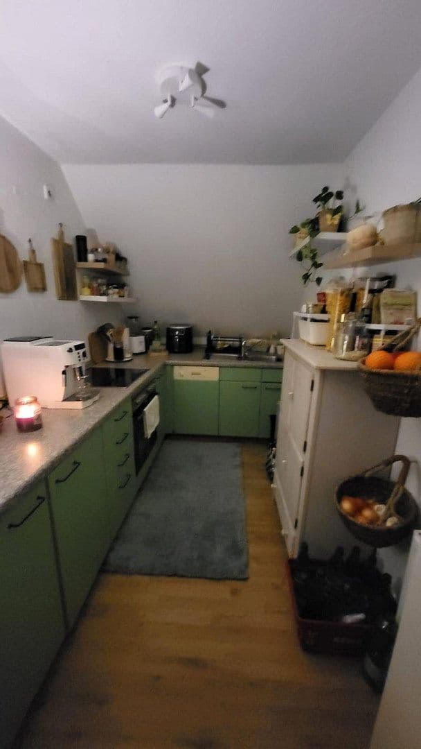 Pronájem bytu 2+1 74 m², Alt-Sossenheim 47a, Frankfurt, Hessen Pronájem bytu 2+1 74 m², Alt-Sossenheim 47a, Frankfurt, Hessen