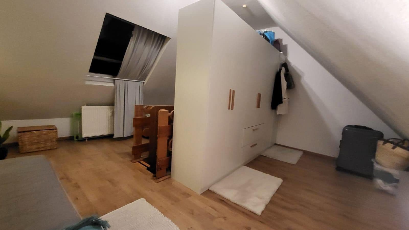 Pronájem bytu 2+1 74 m², Alt-Sossenheim 47a, Frankfurt, Hessen Pronájem bytu 2+1 74 m², Alt-Sossenheim 47a, Frankfurt, Hessen