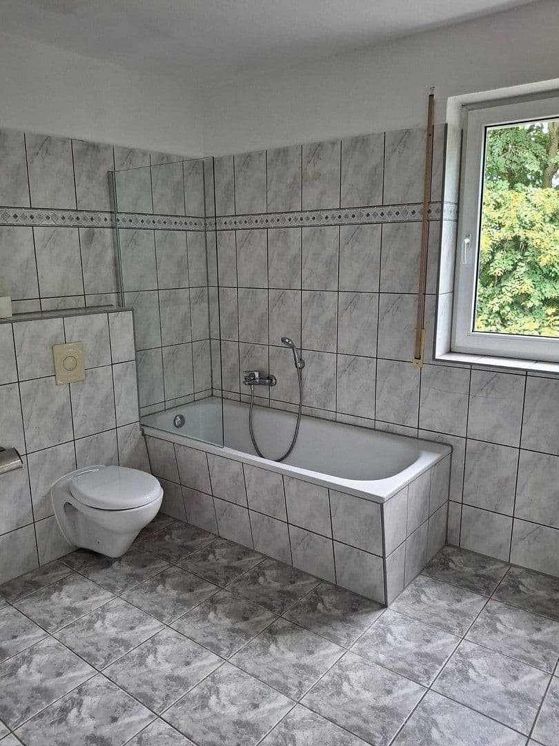 Pronájem bytu 2+1 67 m², Amselweg, Lichtenstein/Sachsen, Sasko Pronájem bytu 2+1 67 m², Amselweg, Lichtenstein/Sachsen, Sasko