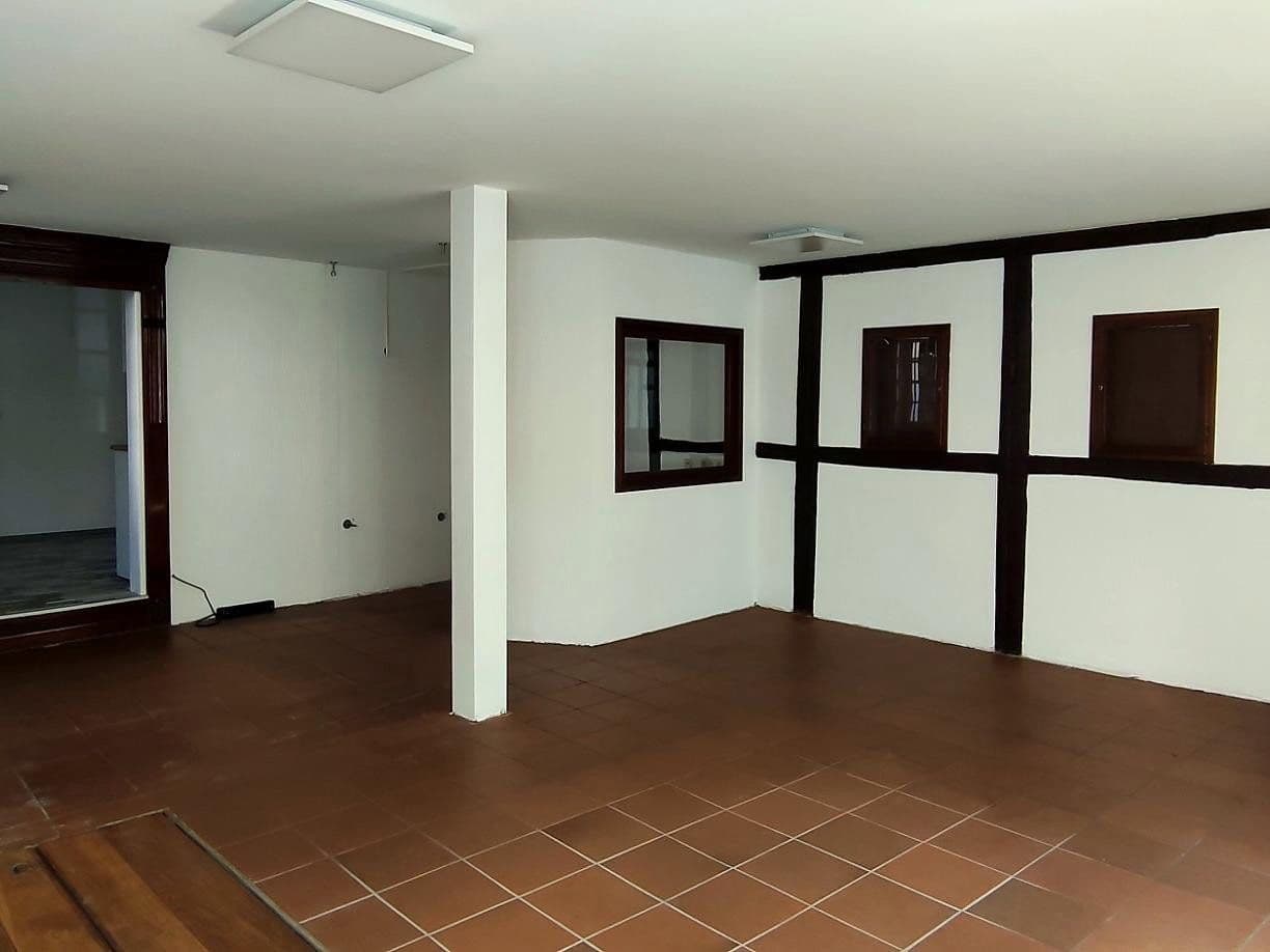 Pronájem nebytového prostoru 60 m², Ruhrstraße 50, Essen Kettwig, Severní Porýní-Vestfálsko Pronájem nebytového prostoru 60 m², Ruhrstraße 50, Essen Kettwig, Severní Porýní-Vestfálsko