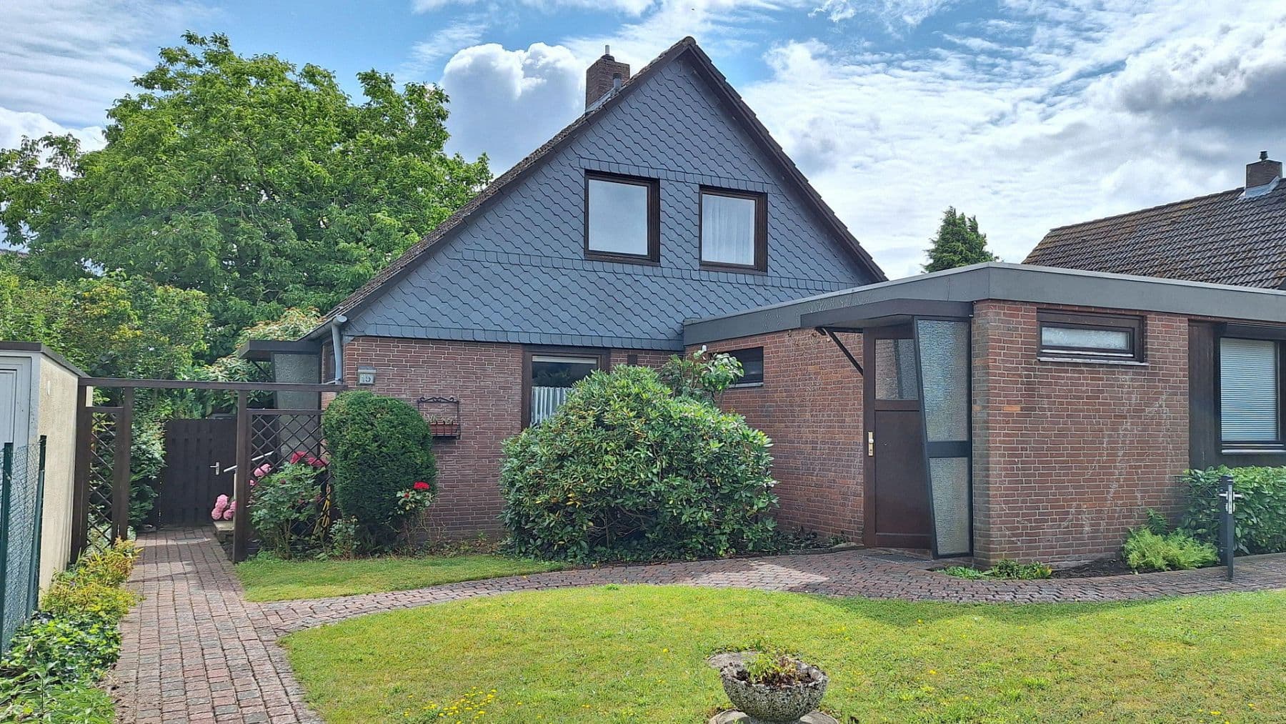 Prodej domu 100 m², pozemek 600 m², Lüneburg, Dolní Sasko Prodej domu 100 m², pozemek 600 m², Lüneburg, Dolní Sasko