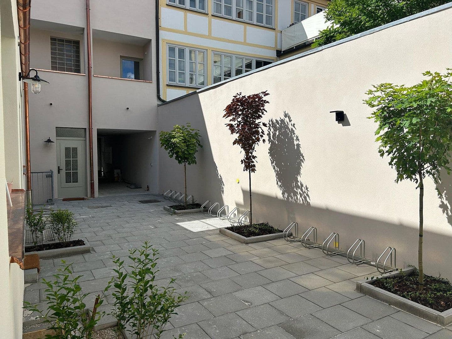 Pronájem bytu 3+1 77 m², Friedrichstraße 32, Erlangen, Bavorsko Pronájem bytu 3+1 77 m², Friedrichstraße 32, Erlangen, Bavorsko