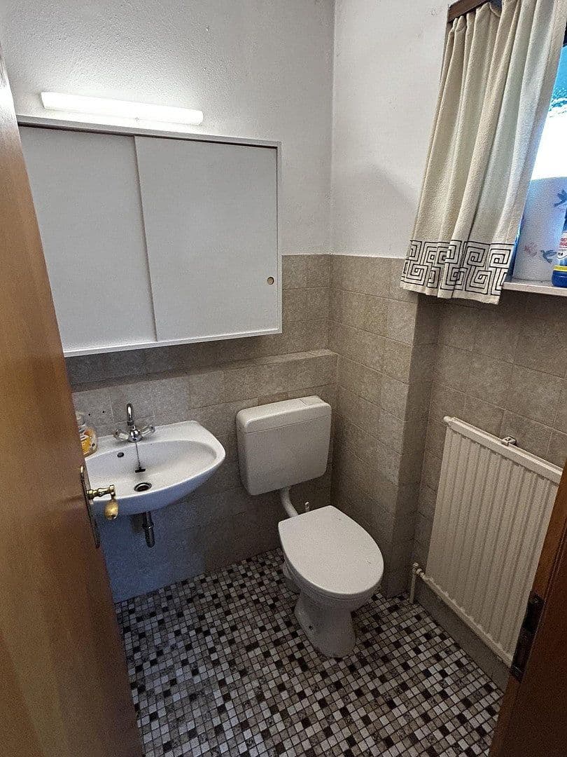 Prodej domu 142 m², pozemek 344 m², Burghausen, Bavorsko Prodej domu 142 m², pozemek 344 m², Burghausen, Bavorsko