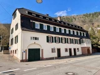 Prodej domu 220 m², pozemek 300 m², Talstr. 71, Frankeneck, Porýní-Falc Prodej domu 220 m², pozemek 300 m², Talstr. 71, Frankeneck, Porýní-Falc