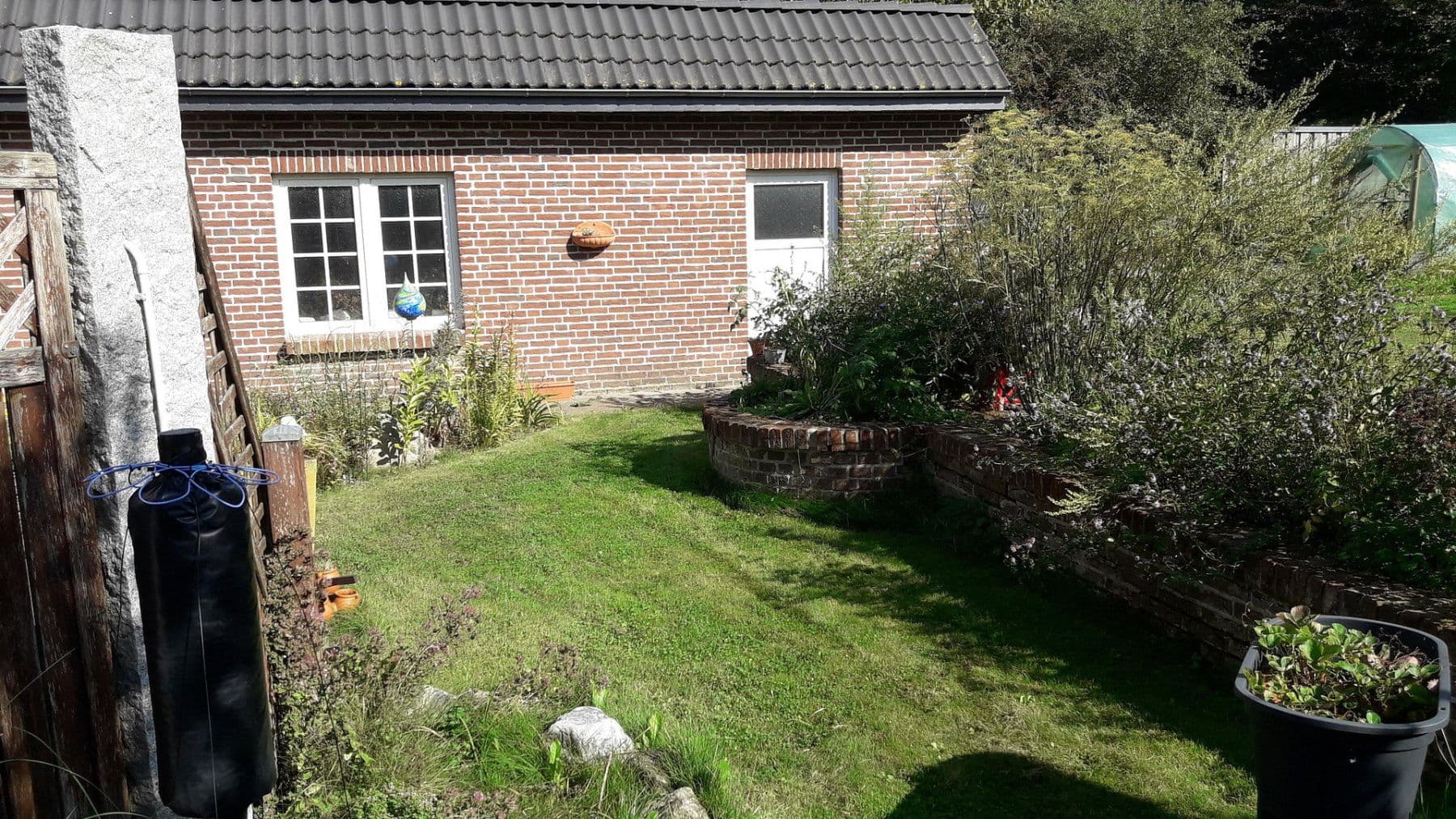 Prodej domu 280 m², pozemek 1.075 m², Strohbergstraße 18, Großsolt, Šlesvicko-Holštýnsko Prodej domu 280 m², pozemek 1.075 m², Strohbergstraße 18, Großsolt, Šlesvicko-Holštýnsko